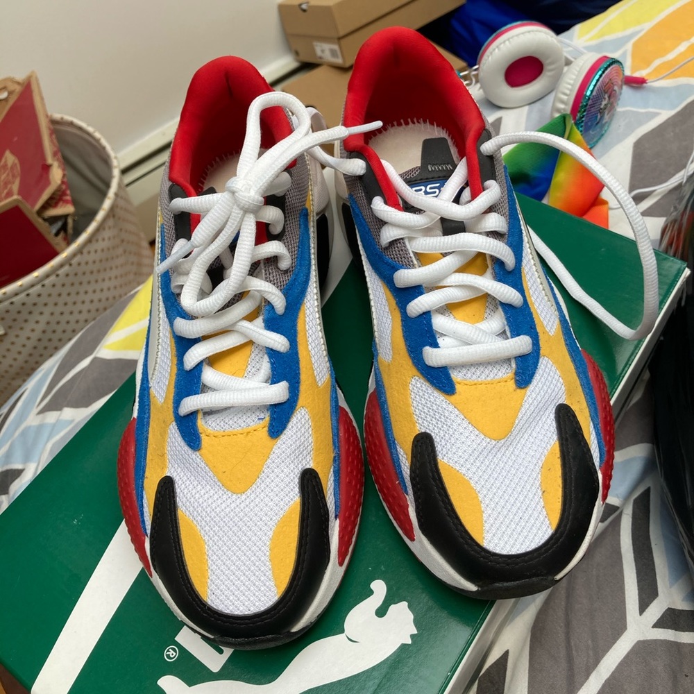 Puma sneakers